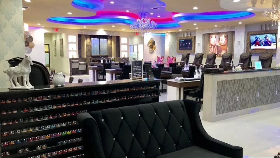 Fountain Nail Bar El Paso — Nail salon in El Paso