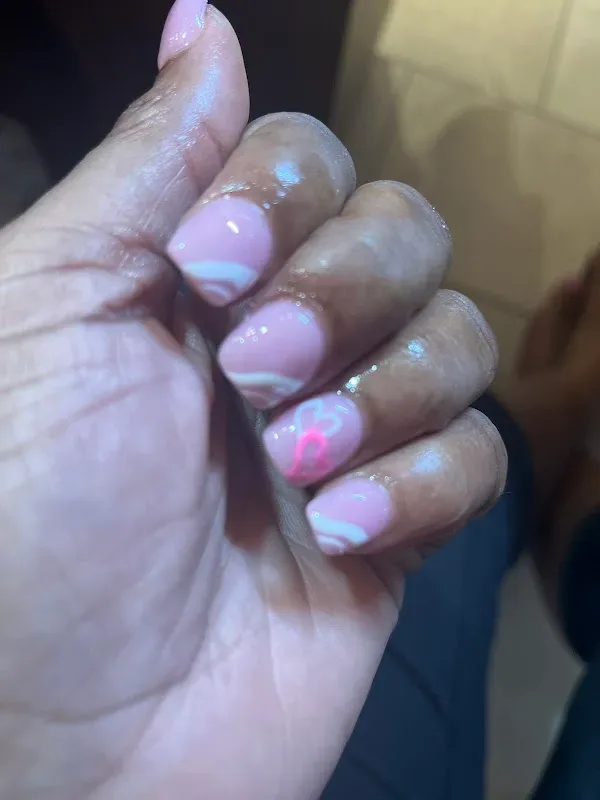 Van's Nails — Nail salon in Ocoee