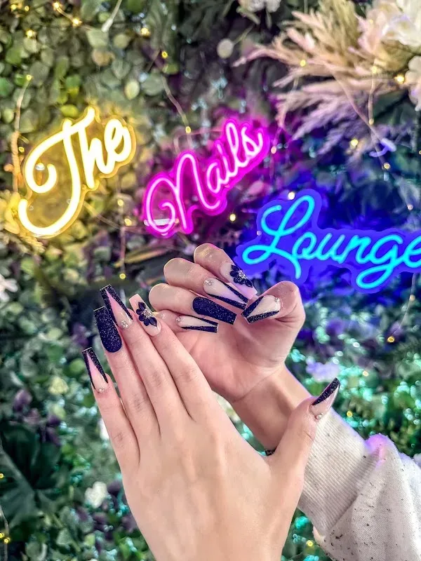 The Nails Lounge — Nail salon in Hanover