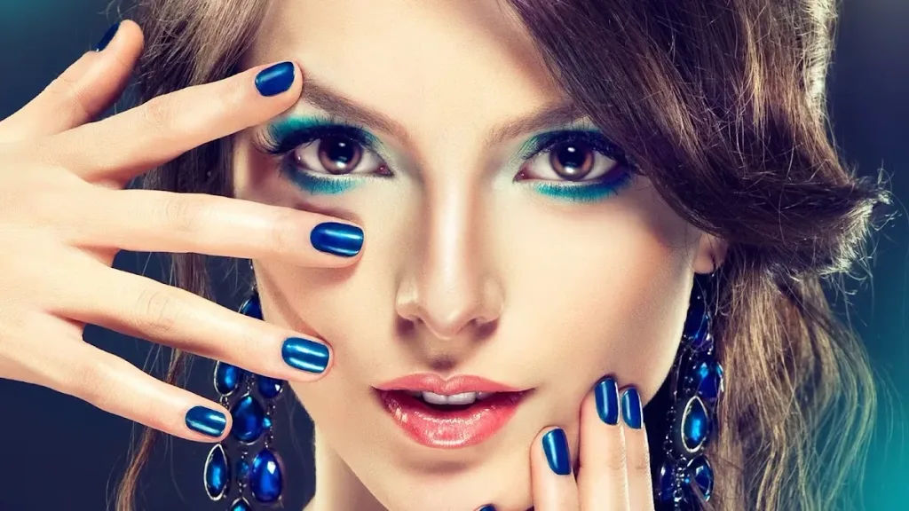 Vina Nails — Nail salon in Portage
