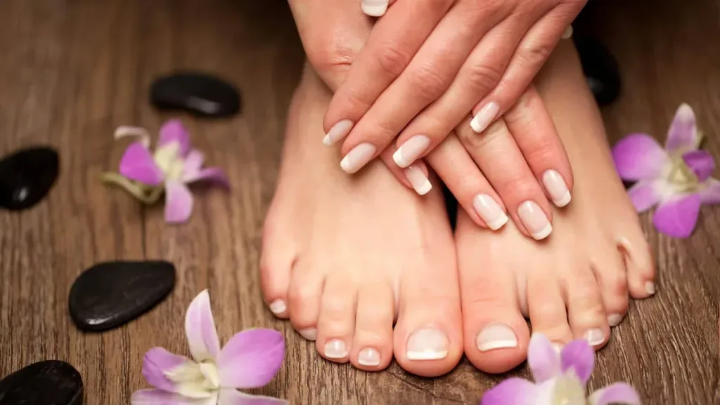 COCO Nail Bar Downers Grove — Nail salon in Downers Grove