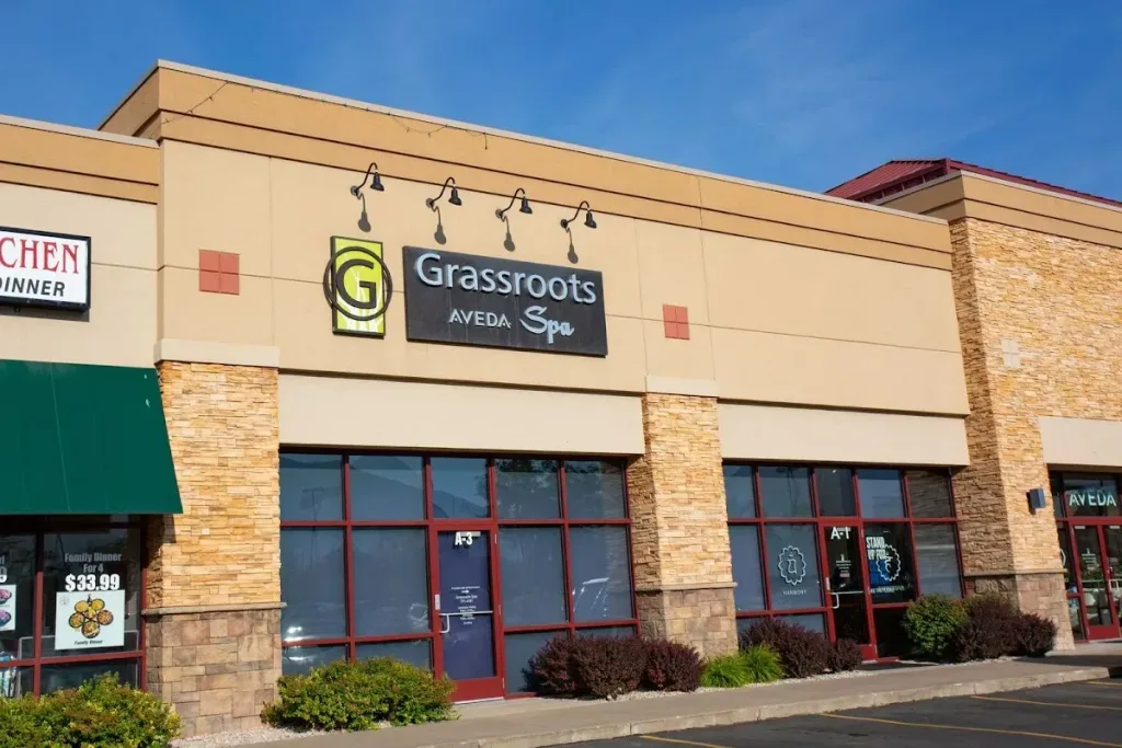 Grassroots Salon & Spa — Beauty salon in Layton