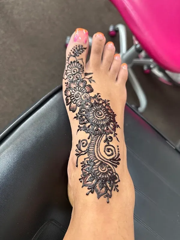 Myra Eyebrows — Beauty salon in Indianapolis
