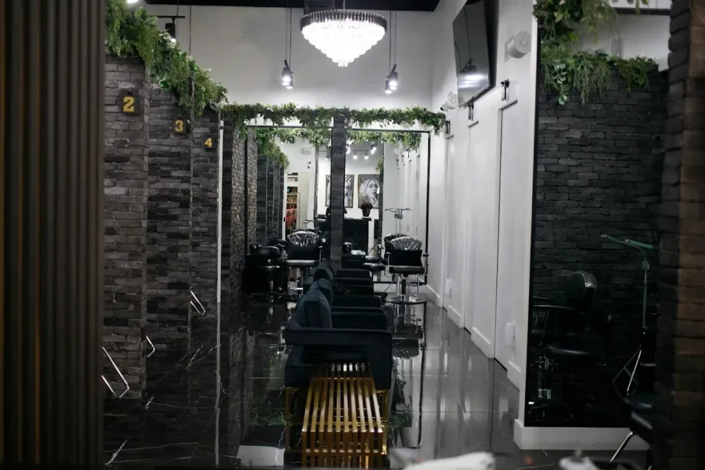 Mela Beauty Studio — Beauty salon in Doral
