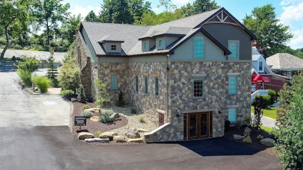 Stonewater Salon and Spa — Beauty salon in Pittsburgh