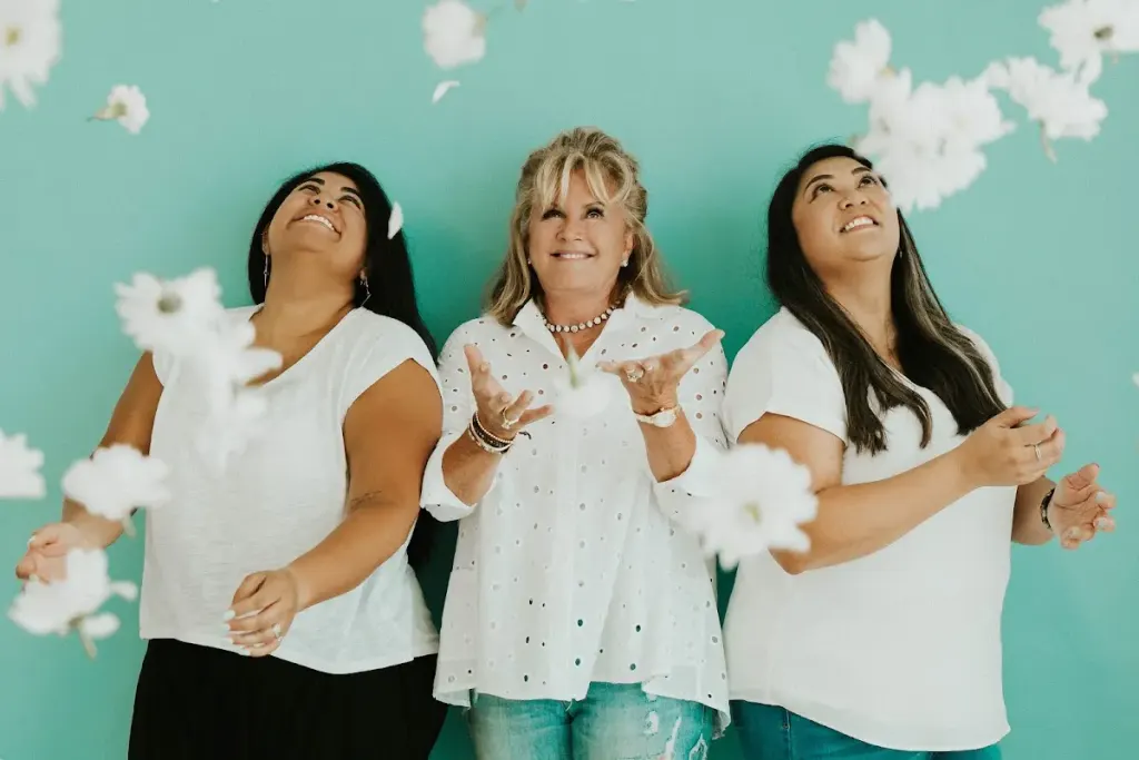 Lashtastic Lounge — Beauty salon in Kernersville