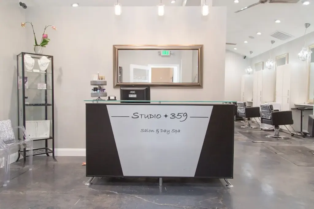 Studio 359 Salon & Day Spa — Beauty salon in St. George