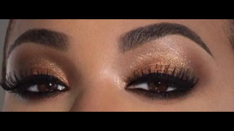 Define(Sue) Brow threading & lashes — Beauty salon in Cincinnati