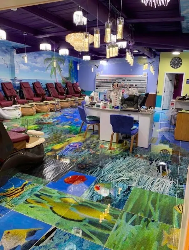 Much Love Nails & Hair Salon — Beauty salon in Long Beach