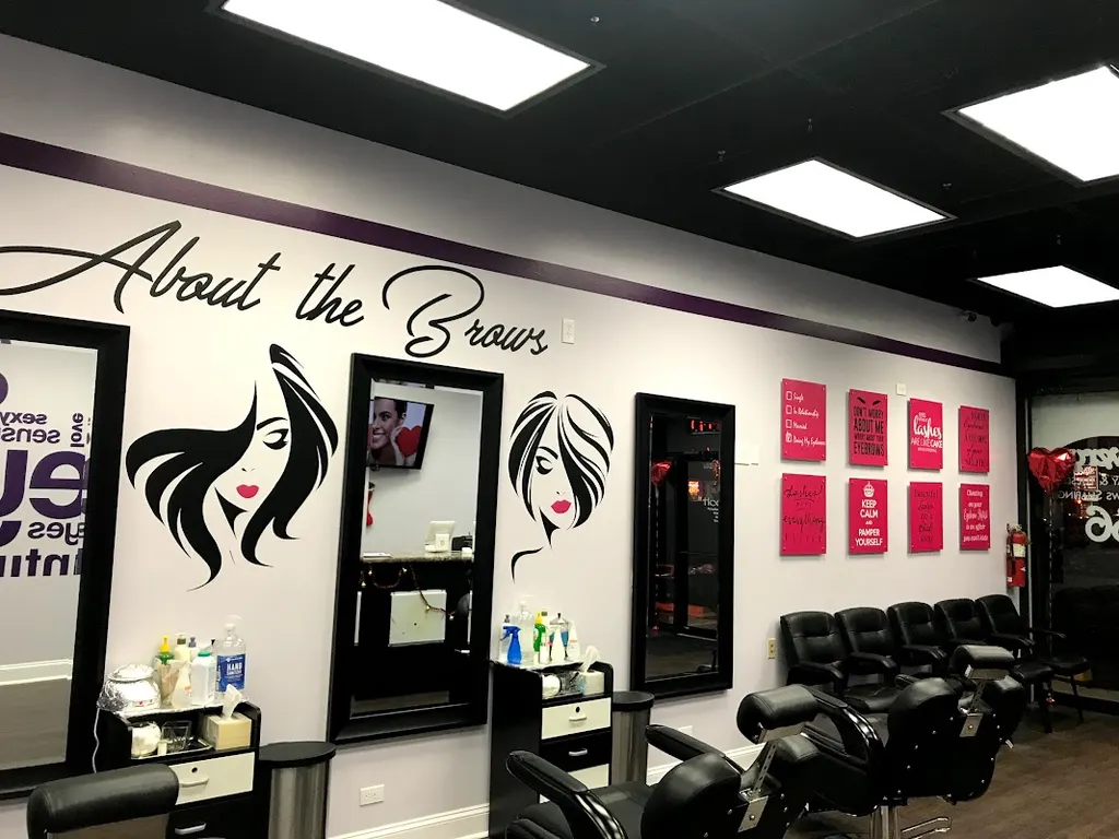 BLINK EYEBROWS -Threading & Body Waxing — Beauty salon in Oak Lawn