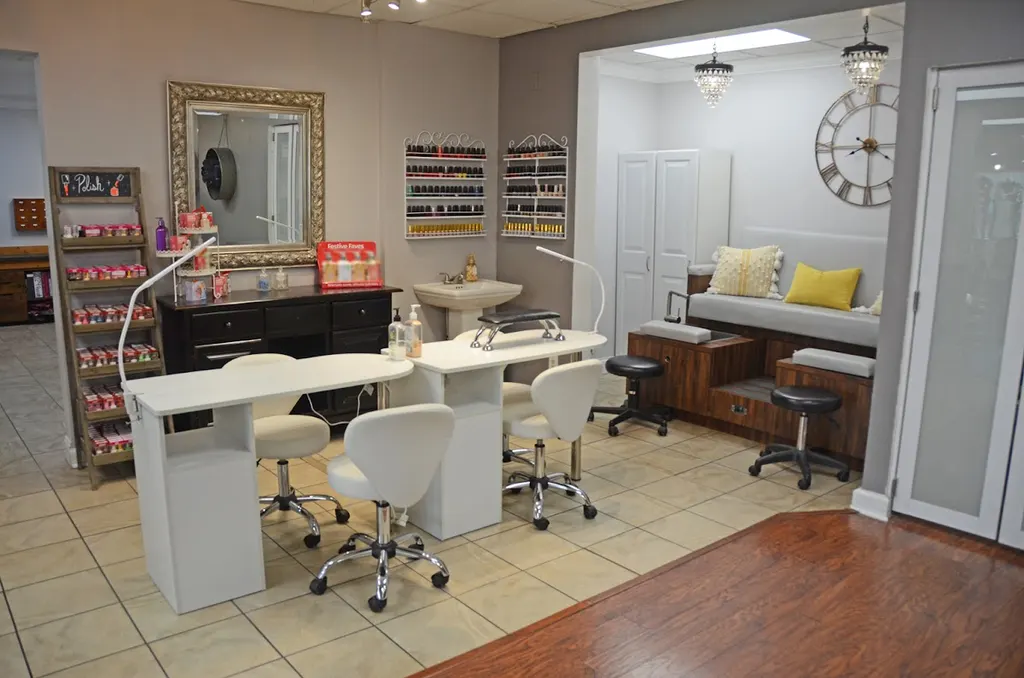 Trends Terra Bella Salon and Spa — Beauty salon in Chatham