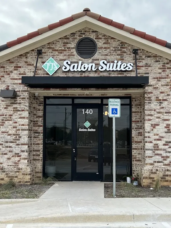 Threading Studio — Beauty salon in Southlake