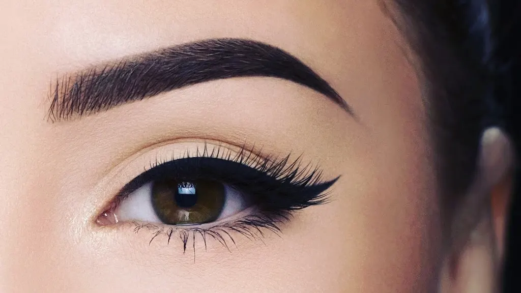 Columbia Threading — Beauty salon in Washington
