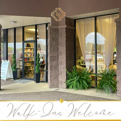 Lux Salon — Beauty salon in Millbrook