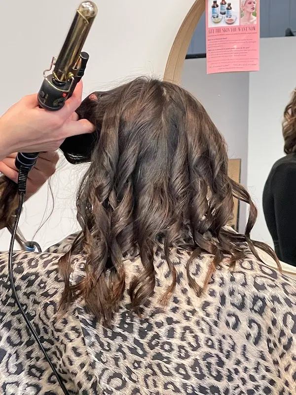Rooted Salon — Beauty salon in Draper
