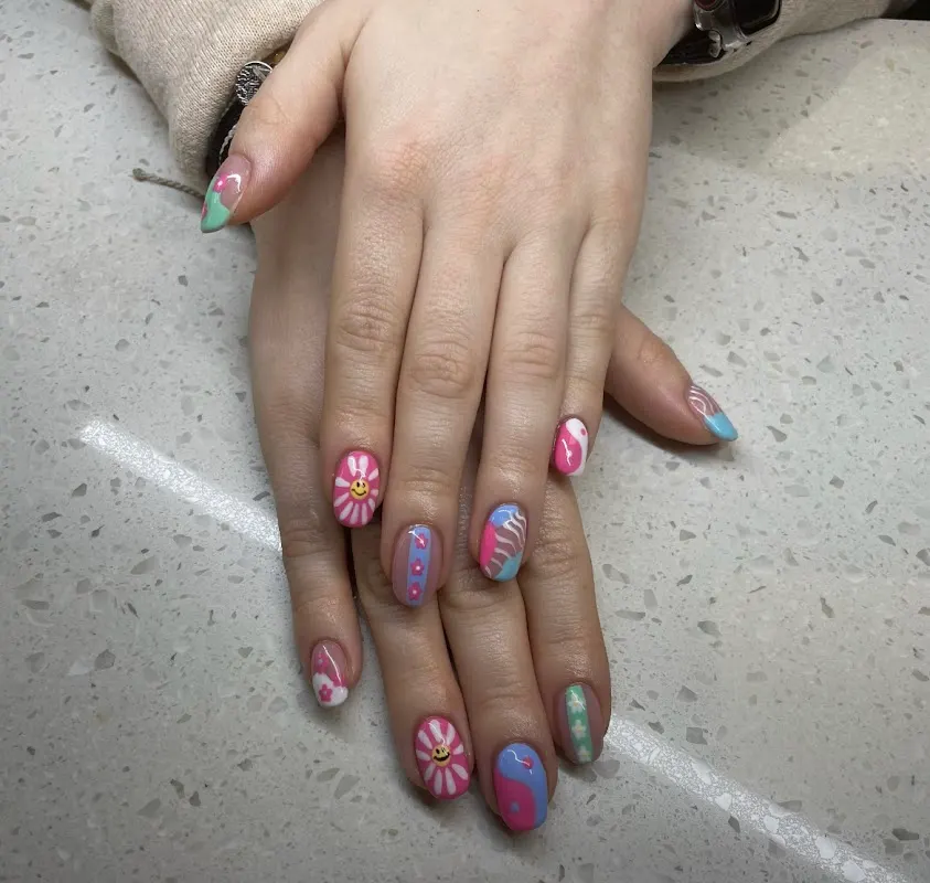 Beauty Bar Salon + Spa — Beauty salon in Erie