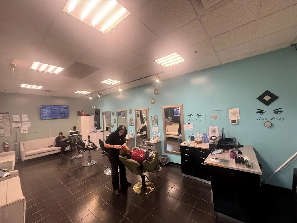 Brow Art 23 — Beauty salon in Fairlawn