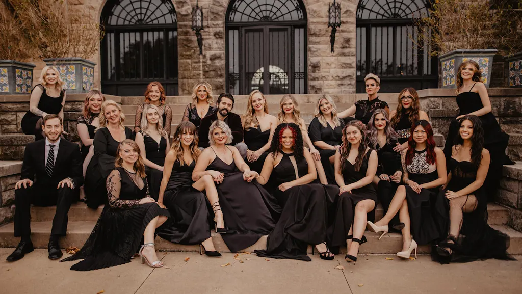 Glo Salon + Spa — Beauty salon in Stillwater