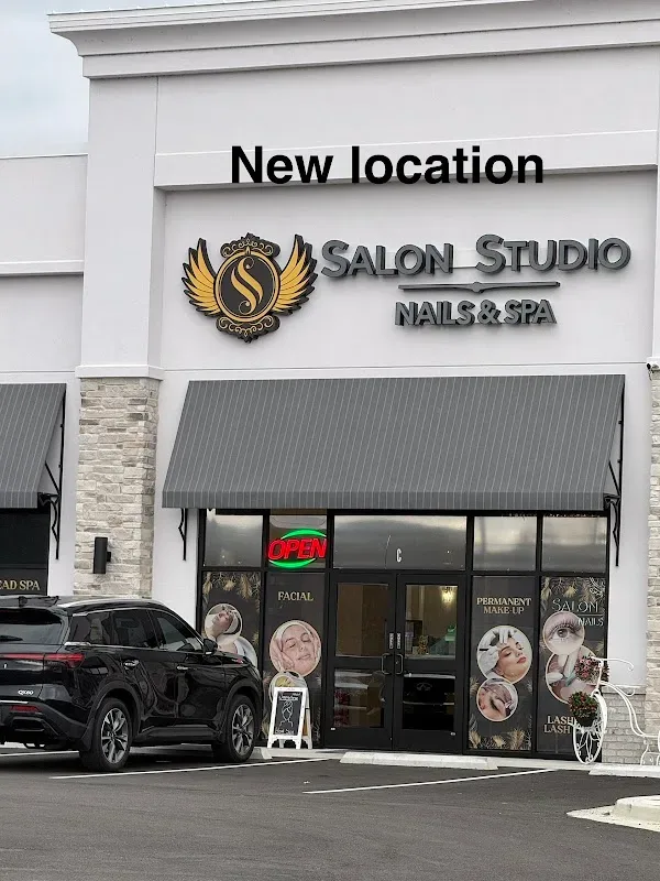 Salon Studio Nails — Nail salon in Owens Cross Roads