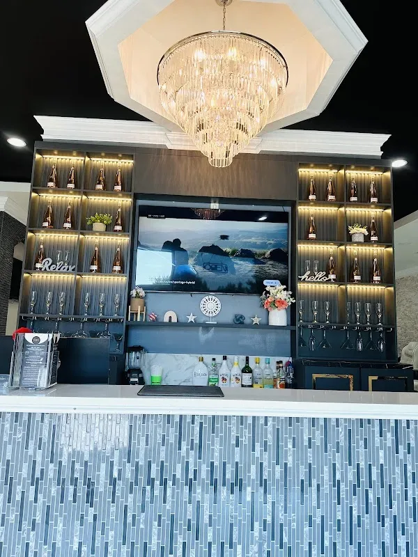 Gloss Nail Bar — Nail salon in Clover