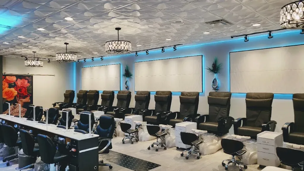 Classy Nails — Nail salon in New Baltimore
