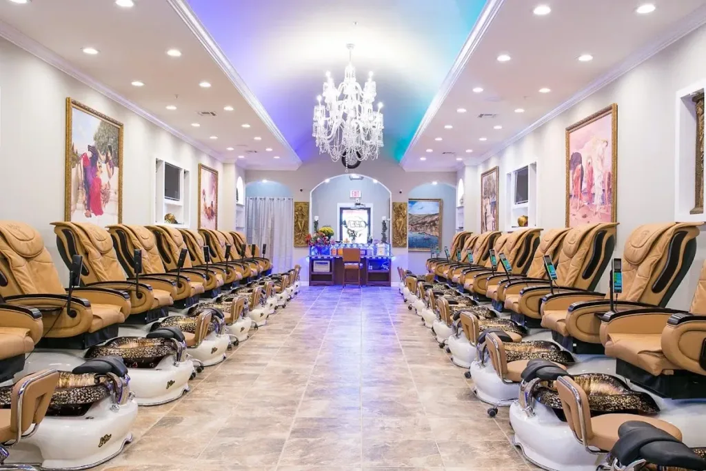 Bellagio Nails and Day Spa — Nail salon in Pensacola