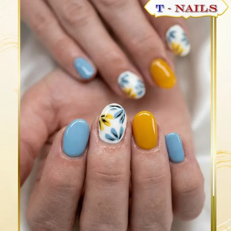 T Nails — Nail salon in Murphy