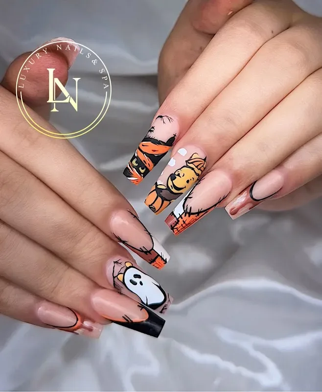 Luxury Nails & Spa of Lake Mary — Nail salon in Lake Mary