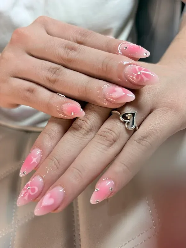 Oscar Nails Spa — Nail salon in Tyler