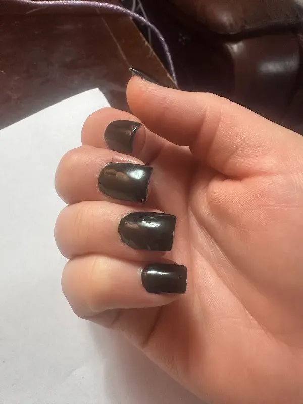 Anna Eyebrow Threading and Nails Salon — Nail salon in Little Rock