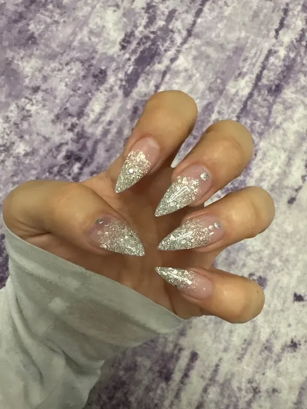 Lux's Nails Spa — Nail salon in Peoria