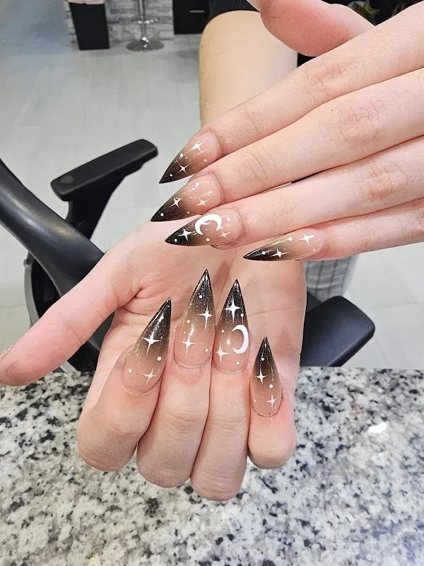 Aqua Nails Spa — Nail salon in Clovis