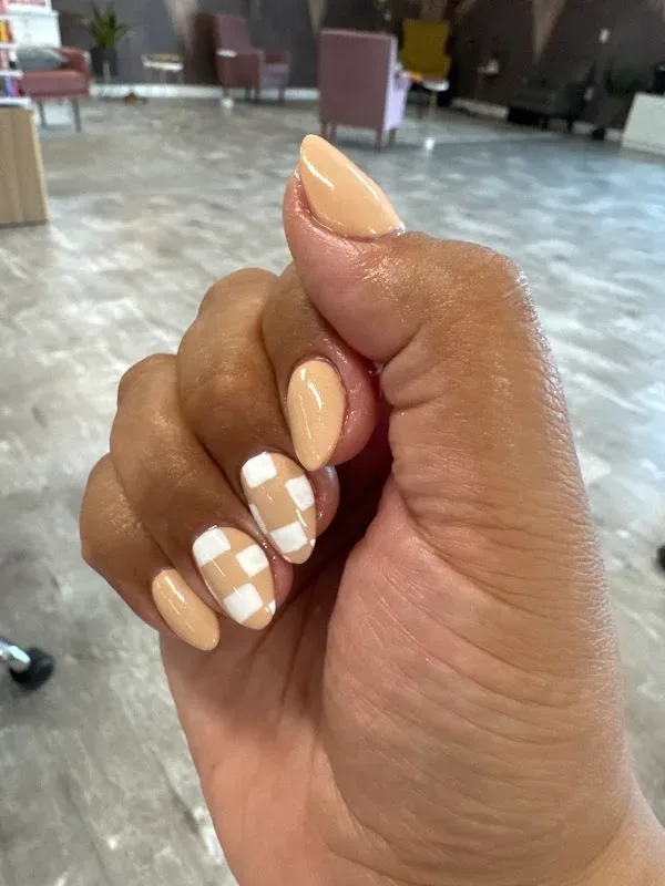 Nail Toepia Polson — Nail salon in Polson