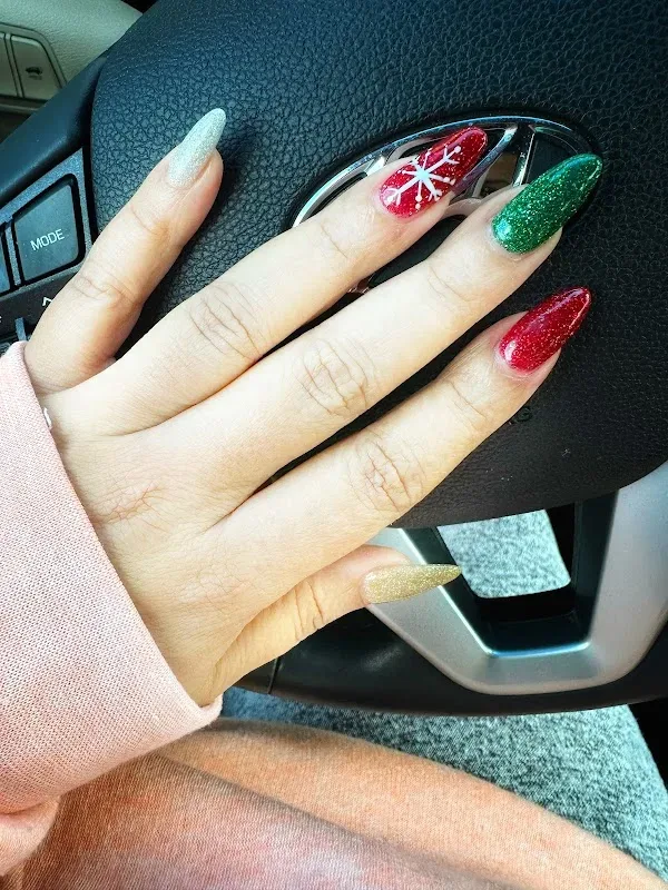 Plainfield Nails,LLC — Nail salon in Plainfield