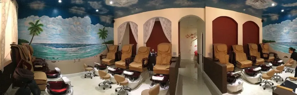 Sky Luxe Nails and Spa — Nail salon in Pompano Beach