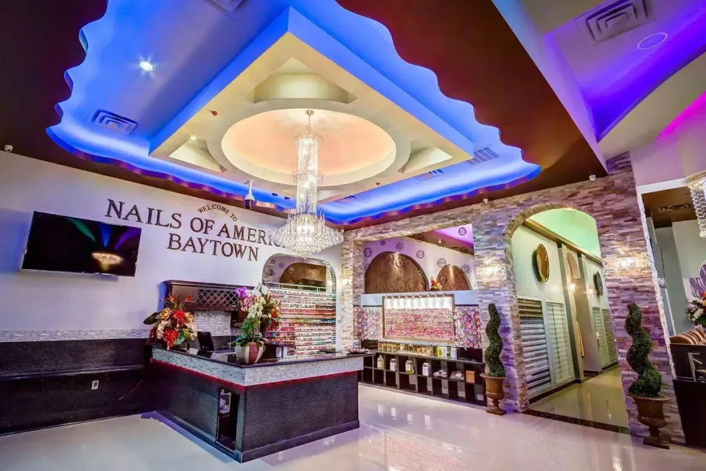 Nails of America Baytown — Nail salon in Baytown