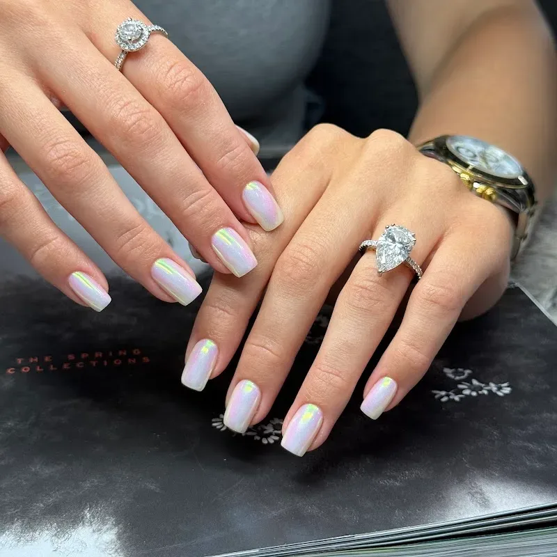 DA Beauty Bar — Nail salon in Miami