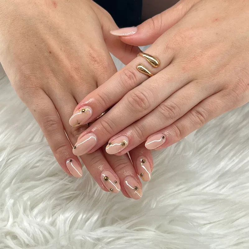 Salon 21 Nails & Spa - Best Nail Salon in South Florida — Nail salon in Aventura