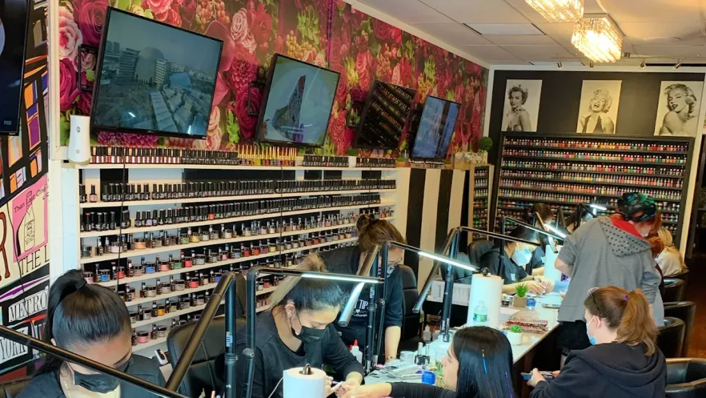 Hot Tips Nail Lounge A1 of Rockaway — Nail salon in Rockaway