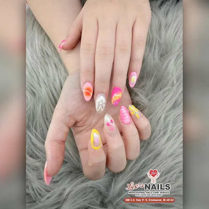 Lee's Nails — Nail salon in Greenwood