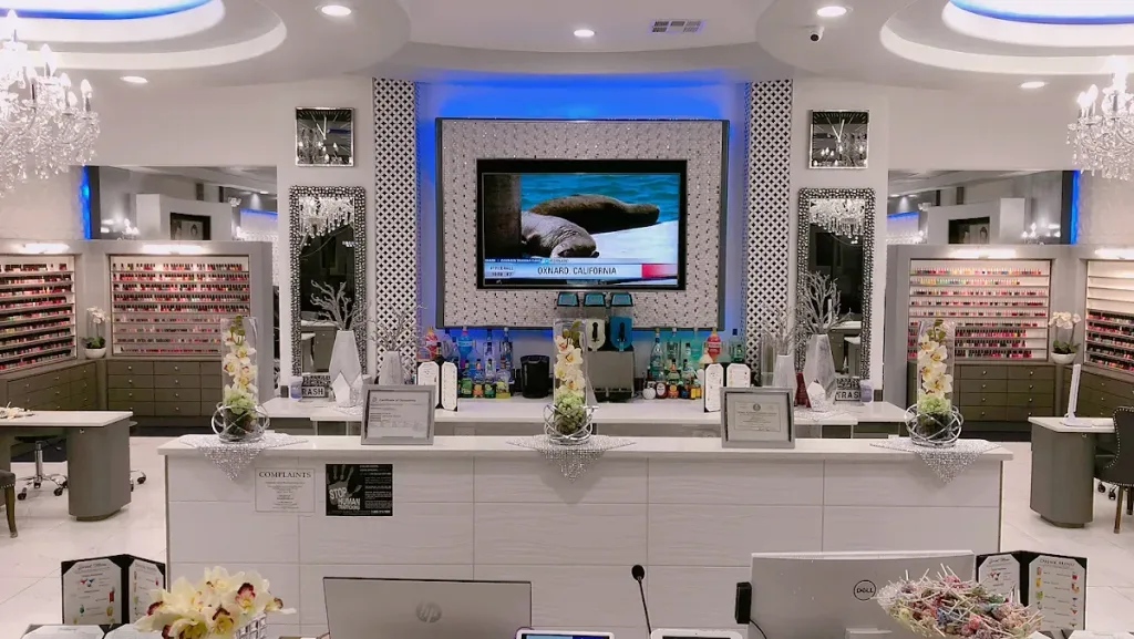 Dallas Aria Nail Bar — Nail salon in Dallas