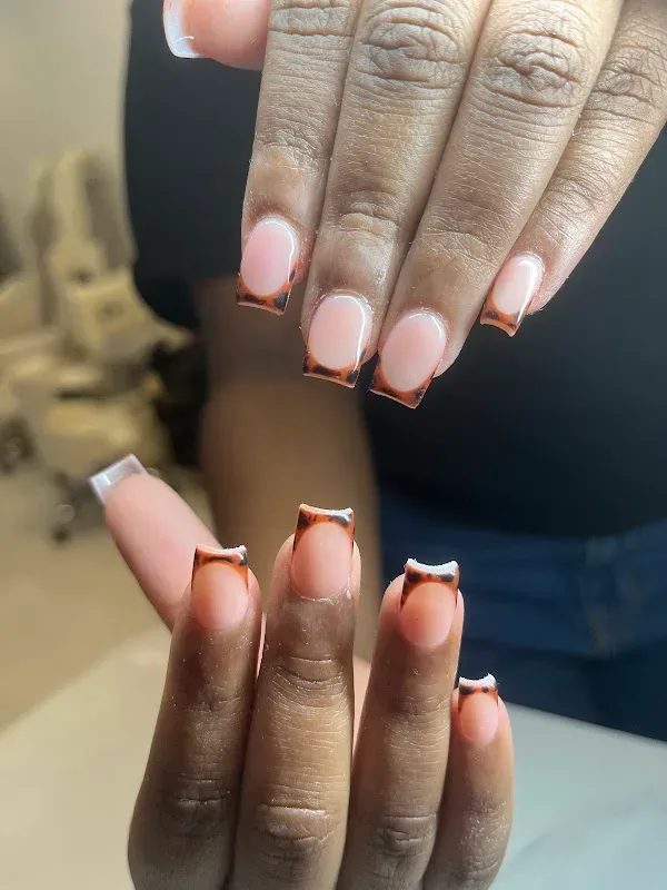 Roman's NAILSpa — Nail salon in Shreveport