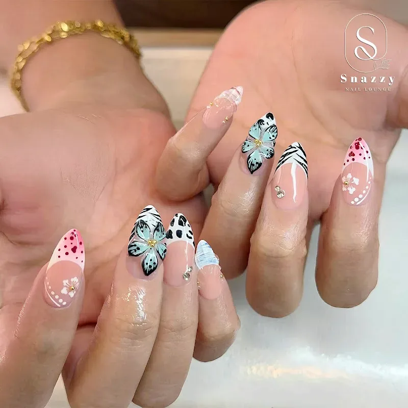 Snazzy Nail Lounge — Nail salon in Savannah