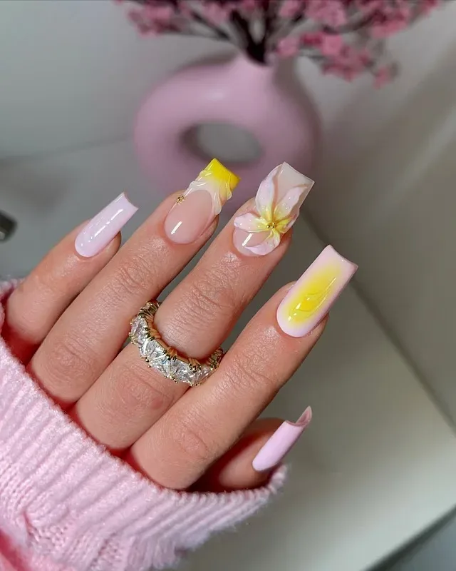 Solar Nails — Nail salon in Easley