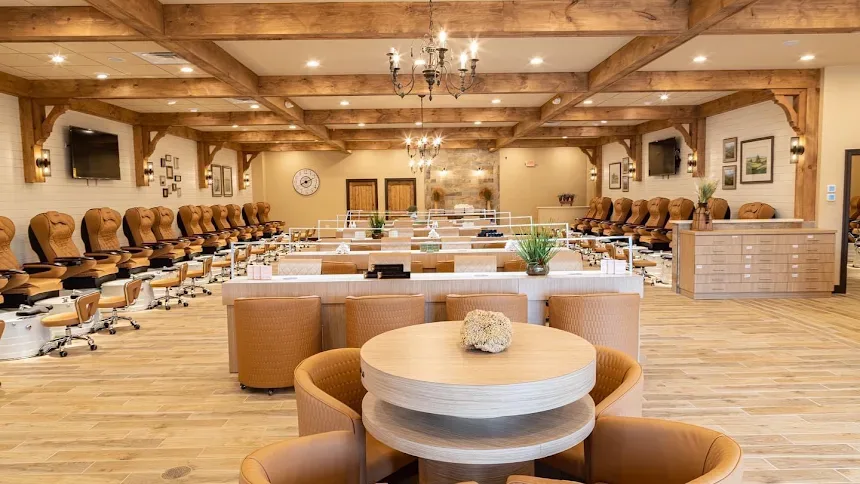 Elegant Nail Spa “Hilltop” — Nail salon in Virginia Beach