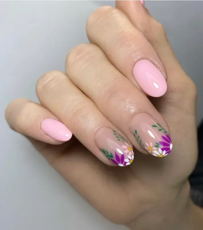 Luxury's Nail & Spa — Nail salon in Kansas City