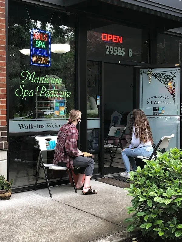 Wilsonville Nails — Nail salon in Wilsonville