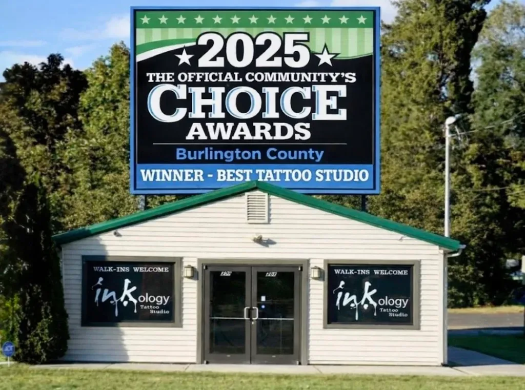 Inkology Tattoo Studio — Tattoo and piercing shop in Southampton Township