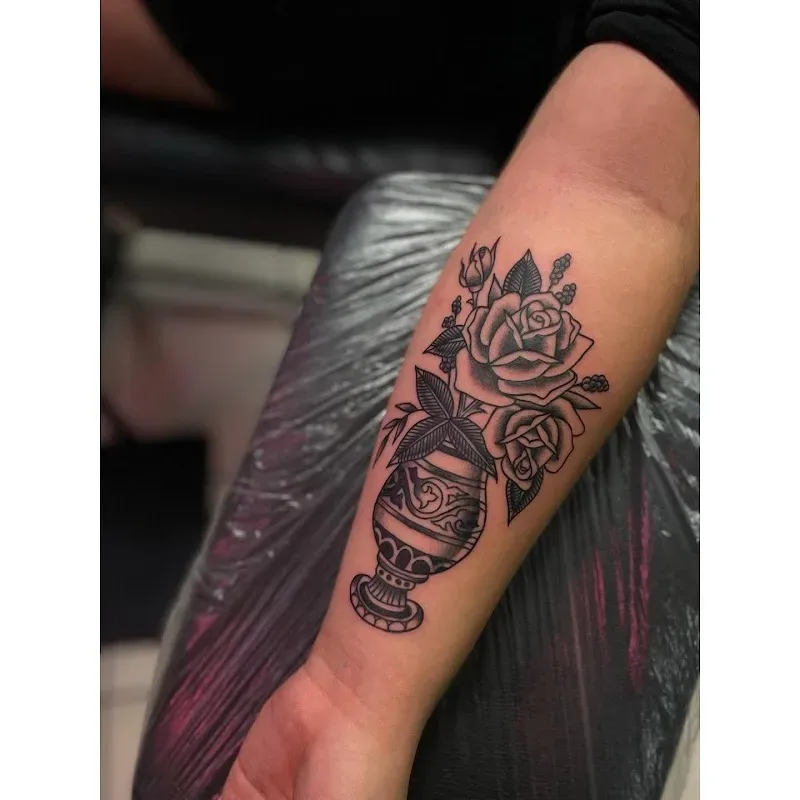 Aztlan Arts Tattoo Studio — Tattoo shop in Dallas