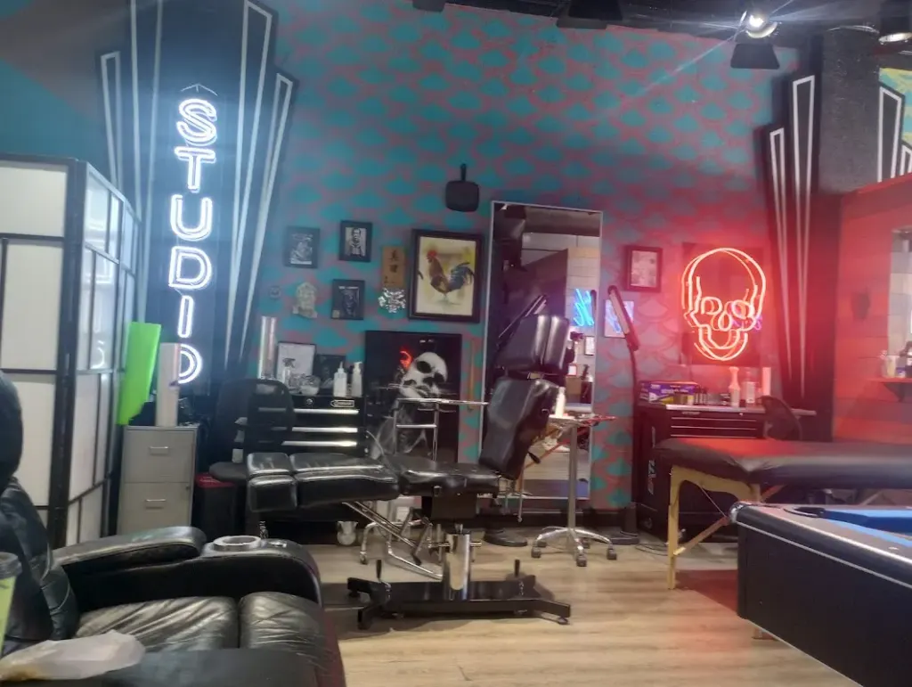 Oxygen Ink Tattoo Studio — Tattoo shop in Miami Beach